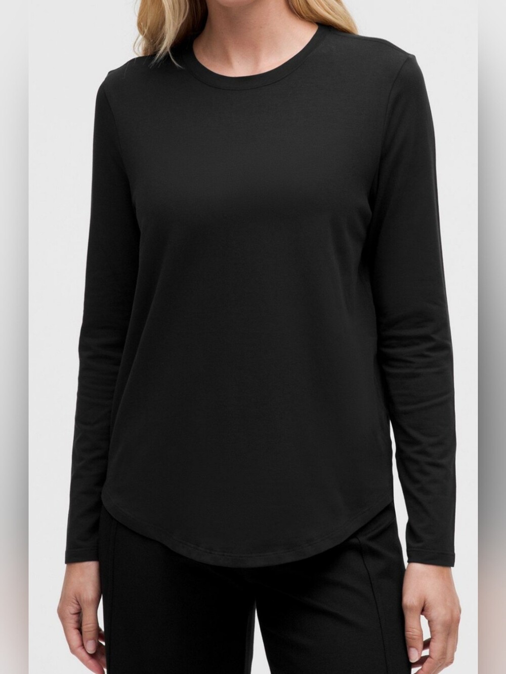 lululemon athletica Black Long-Sleeve Crew Tee